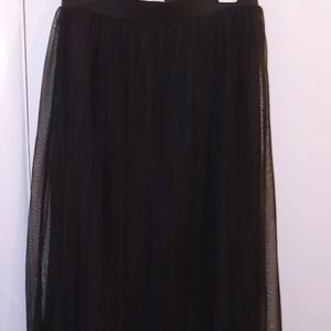 H&M Black, midi, skirt Size 8 NWT